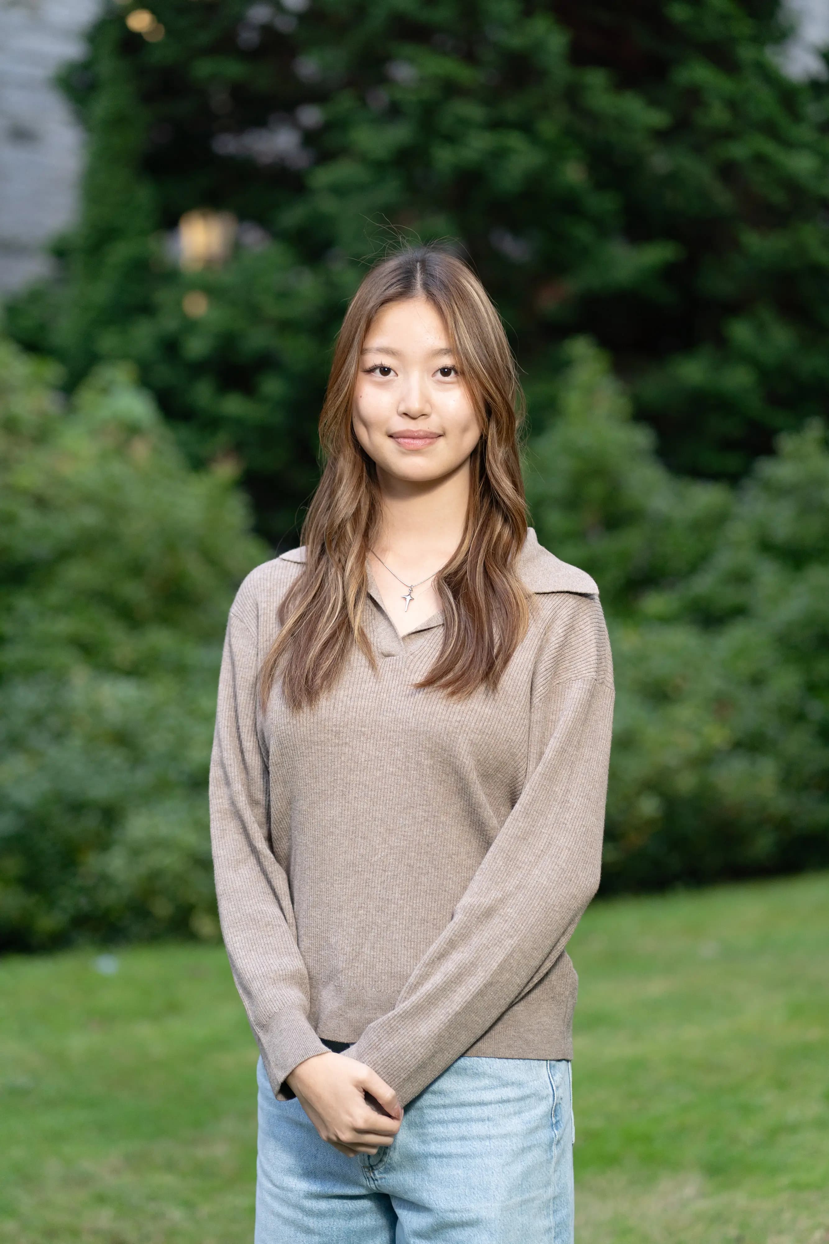 Angela Huang headshot