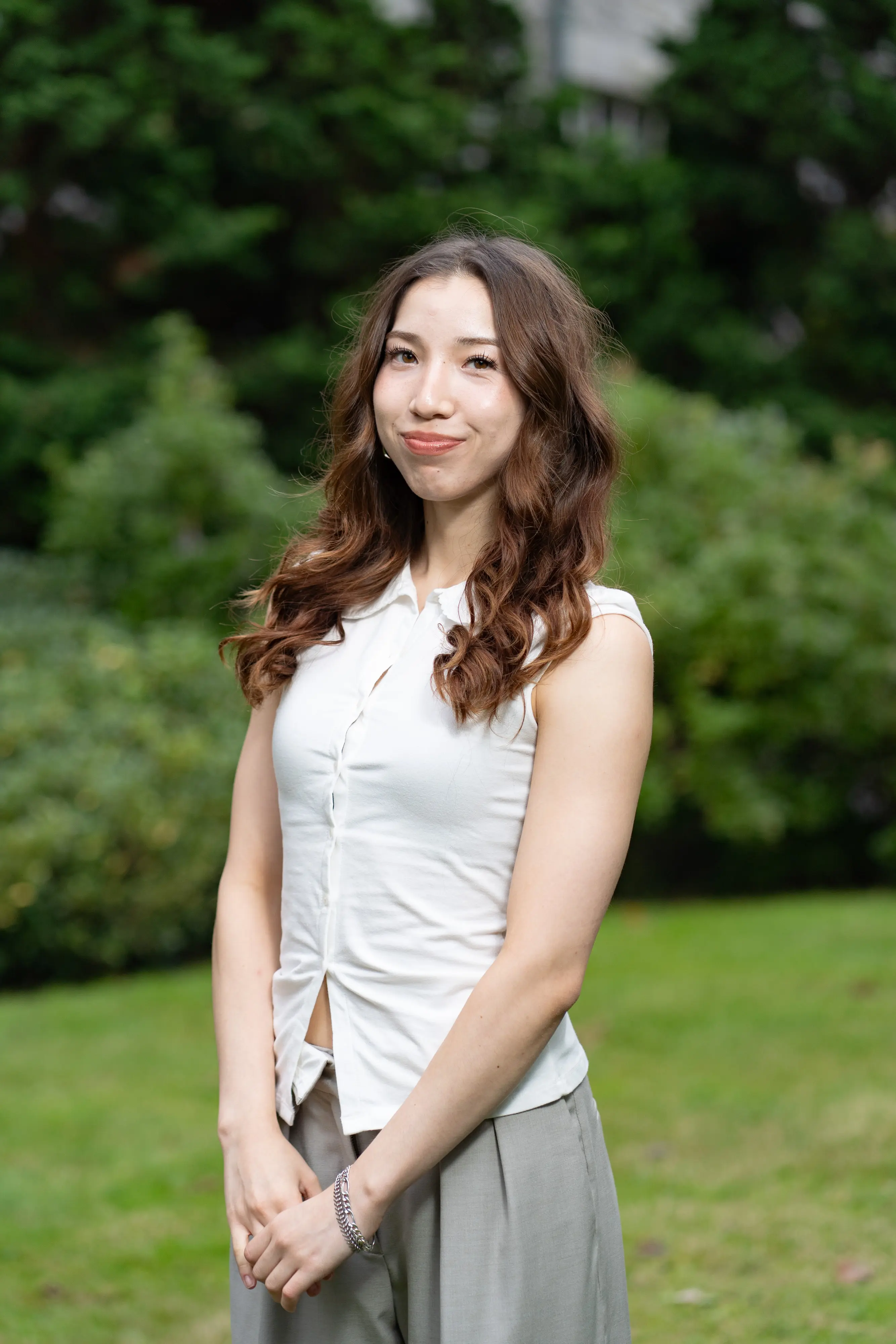 Ariana Zhassuzak headshot