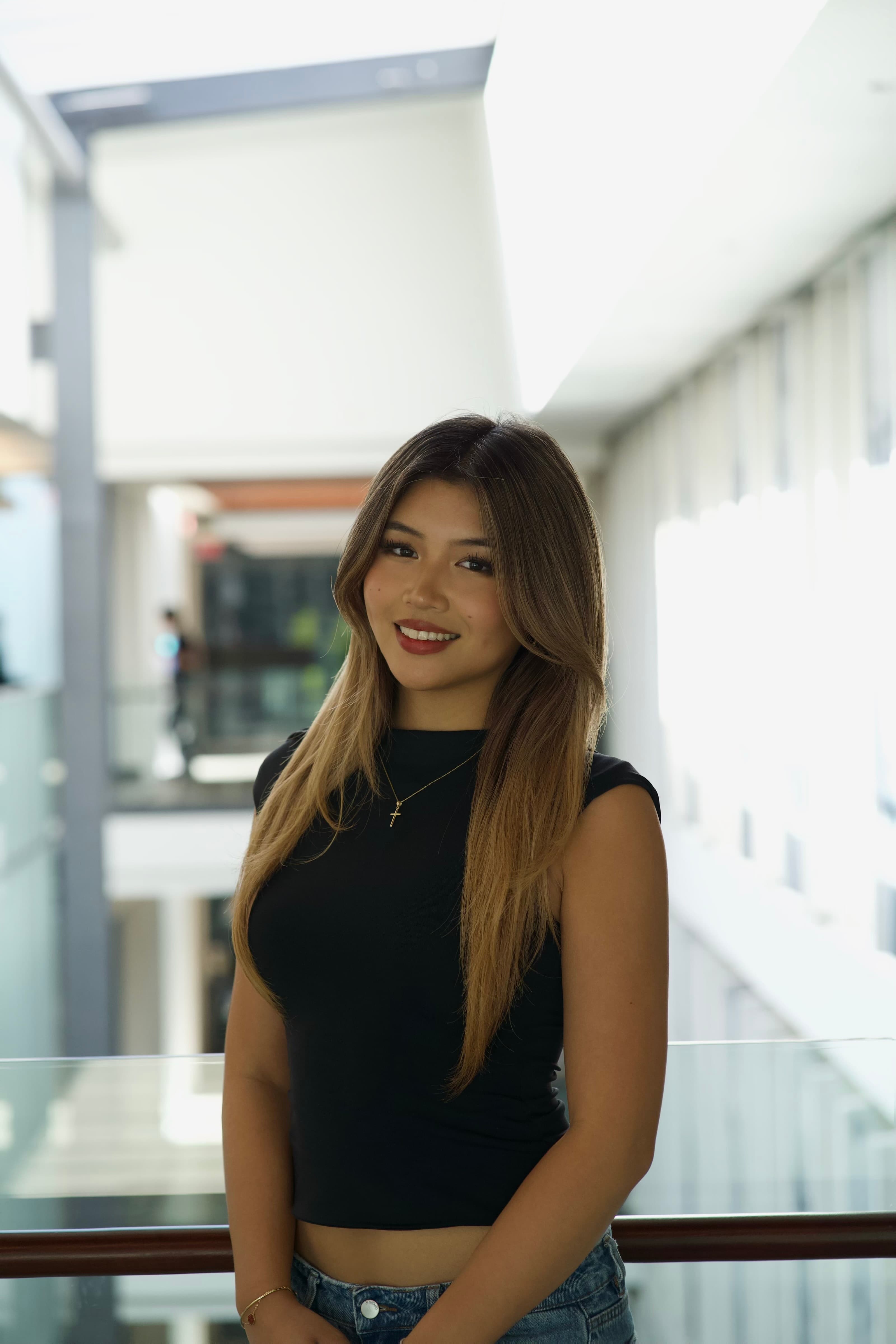 Jenna Tuazon headshot